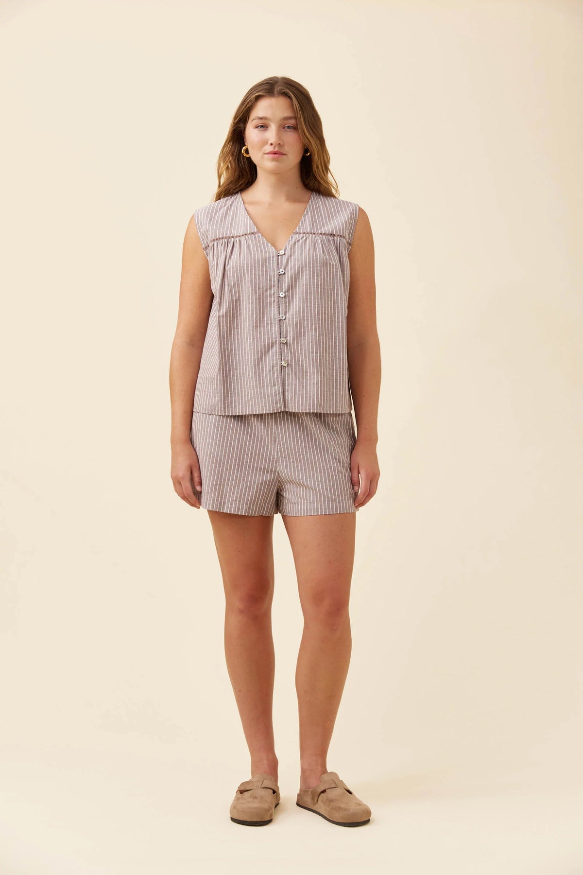 Lyndell Button Tank - Taupe