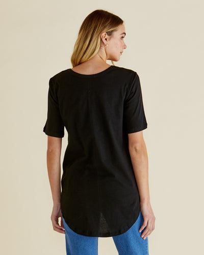 Ariana Tee - Black-Tops-Betty Basics-The Bay Room