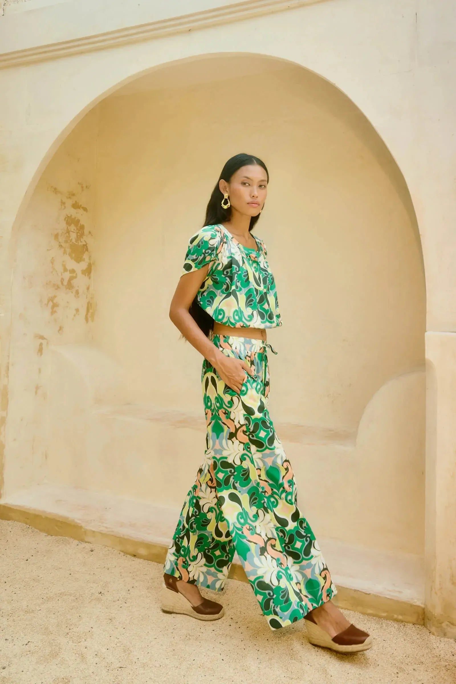 Aurora Reversible Crop Top - Paisley-Isle Of Mine-The Bay Room