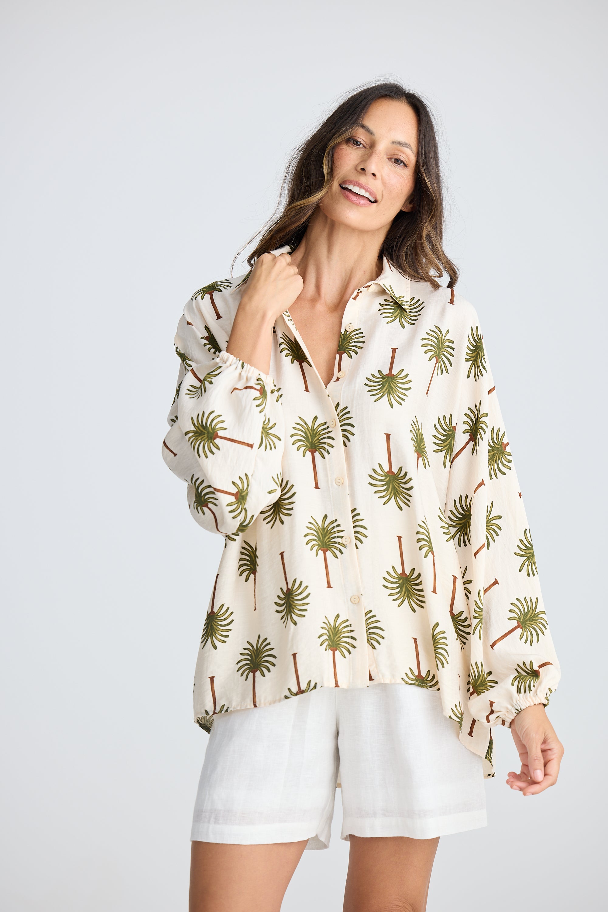 Cliffside Shirt - Ivory Palm Print-Tops-Holiday-The Bay Room