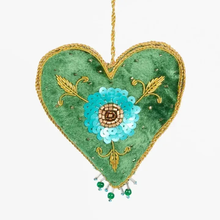 Evergreen Heart Tree Decoration-Christmas-Vixen & Velvet-The Bay Room