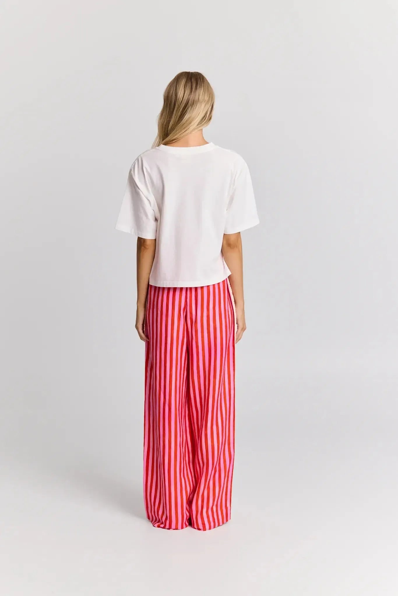 Flamin Galah V-Neck Tee-Tops-Maku The Label-The Bay Room