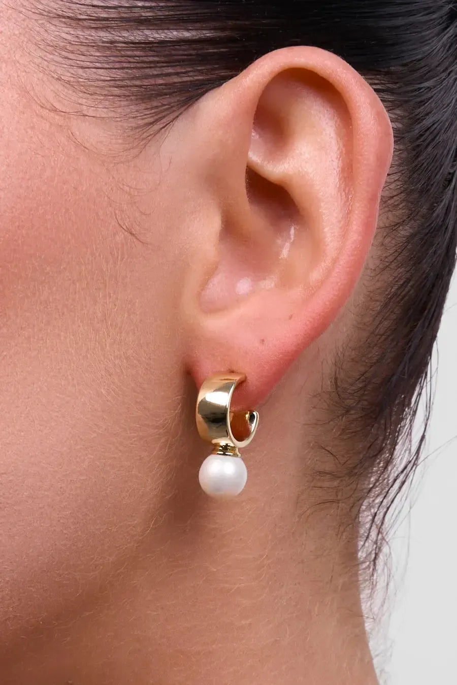 Hayley Gold Earring-Jewellery-Liberte-The Bay Room