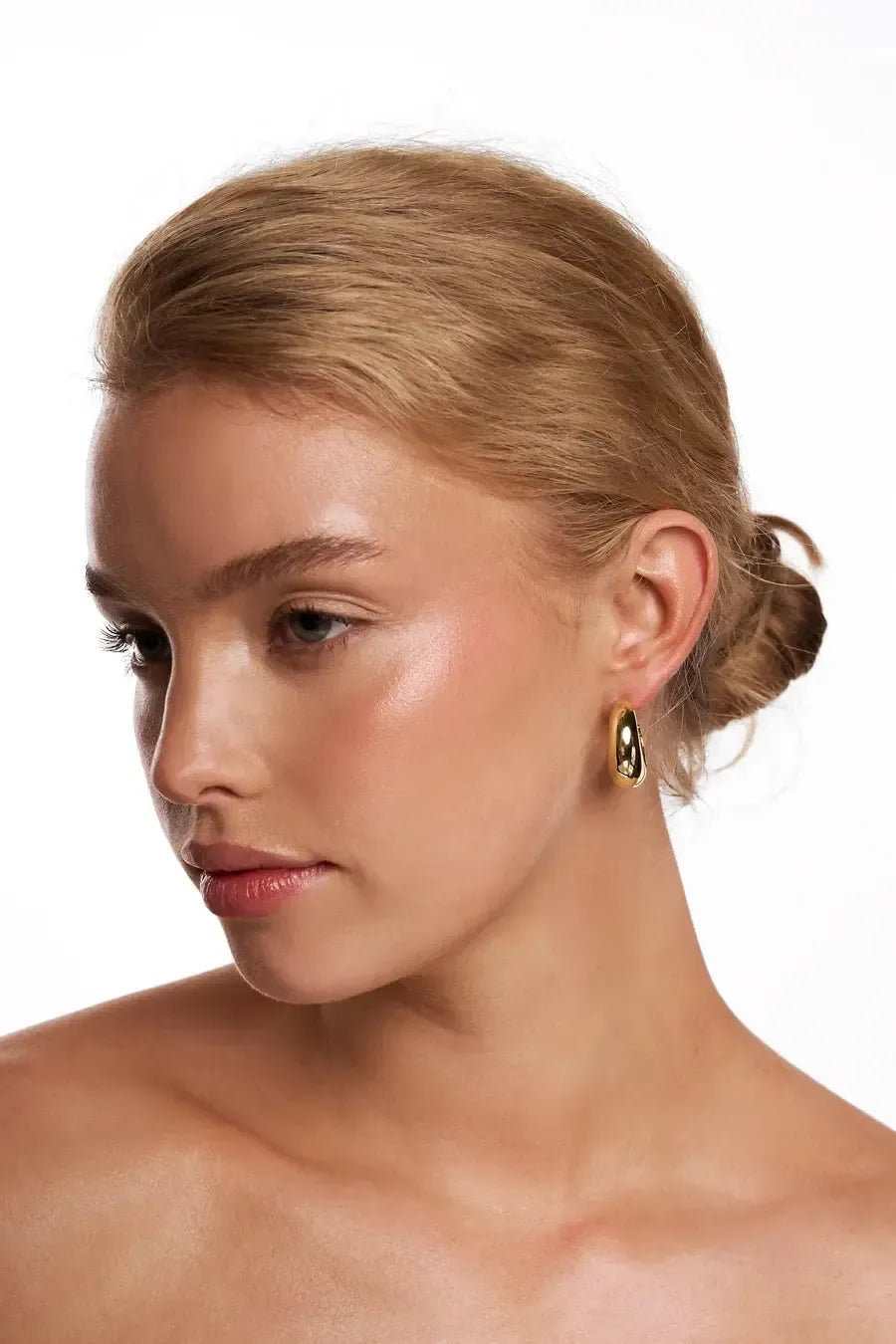 Helena Gold Hoop-Jewellery-Liberte-The Bay Room
