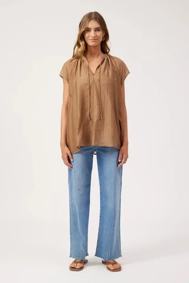 Kenya Top - Wheat-Tops-Haven-The Bay Room