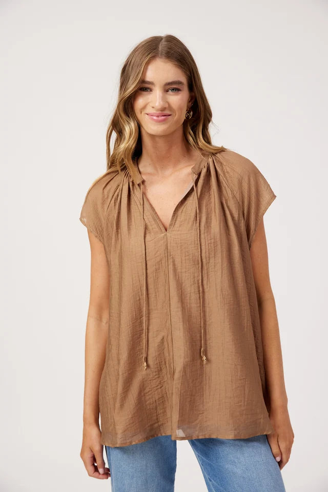 Kenya Top - Wheat-Tops-Haven-The Bay Room