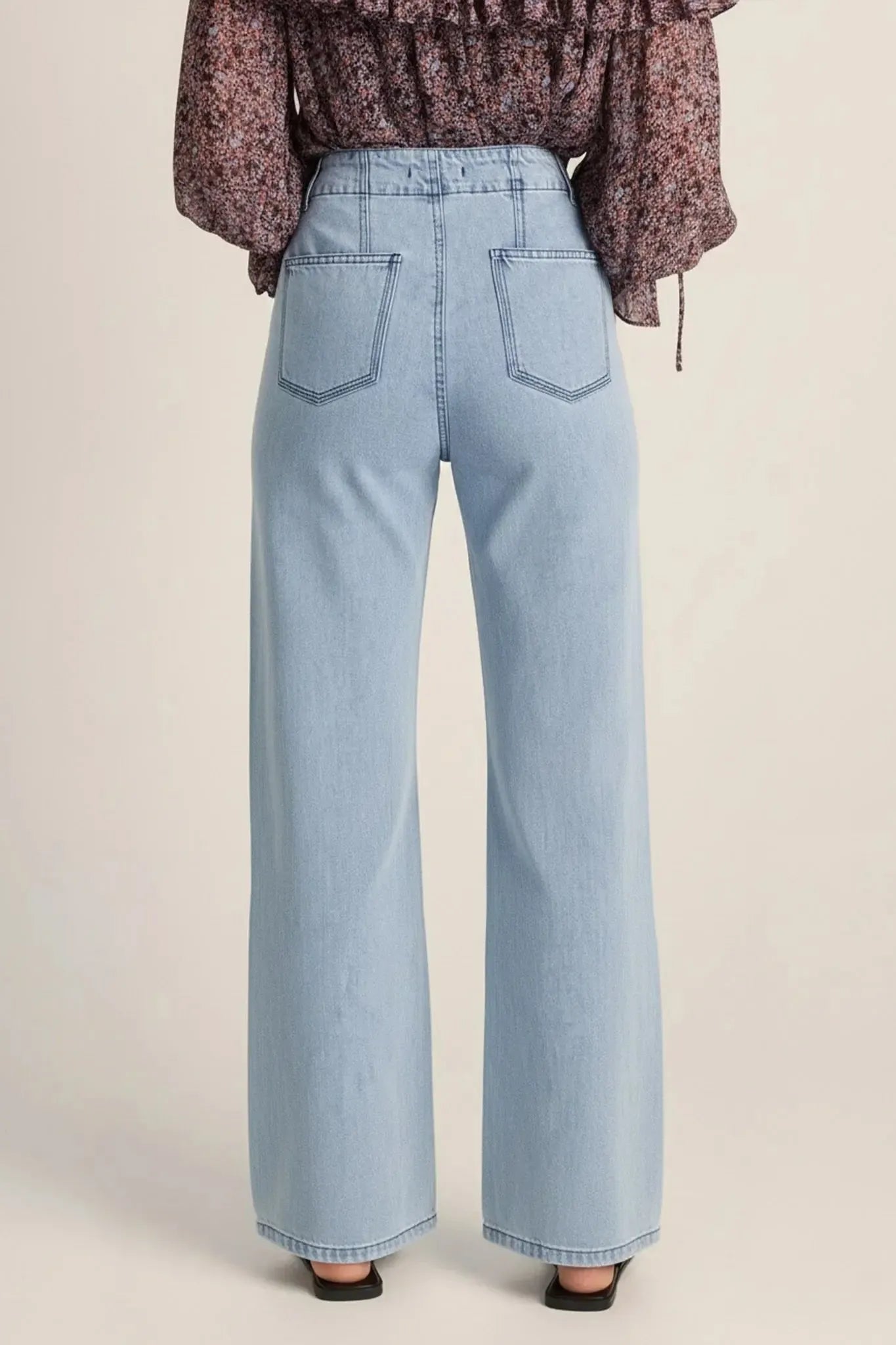 Lila Straight Leg Jean - Light Wash-Jeans-Fate + Becker-The Bay Room