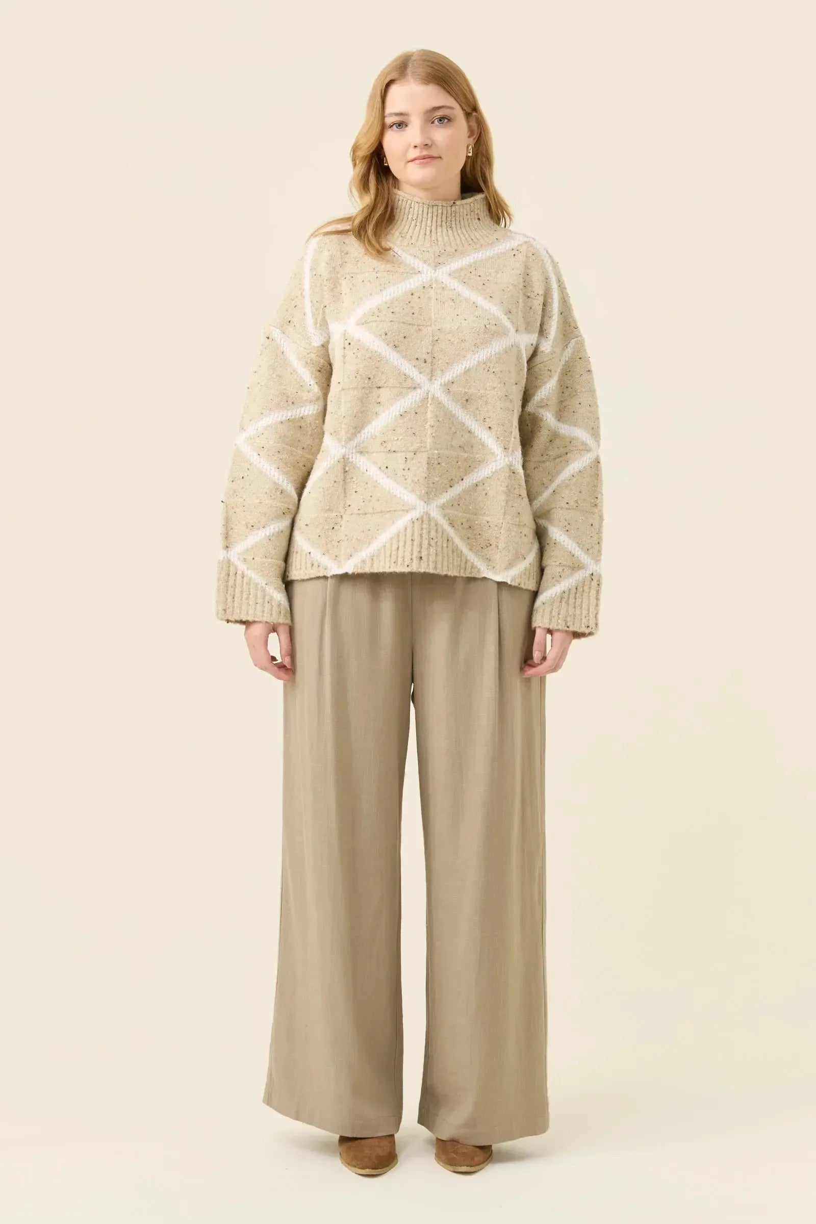 Mckenna Diamond Jumper - Ivory-Isle Of Mine-The Bay Room