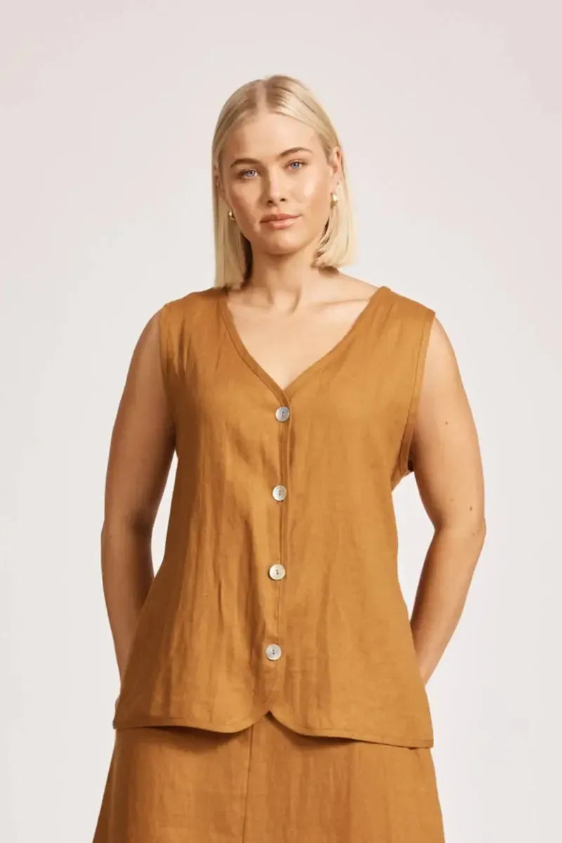 Miramar Vest - Caramel-Eb & Ive-The Bay Room