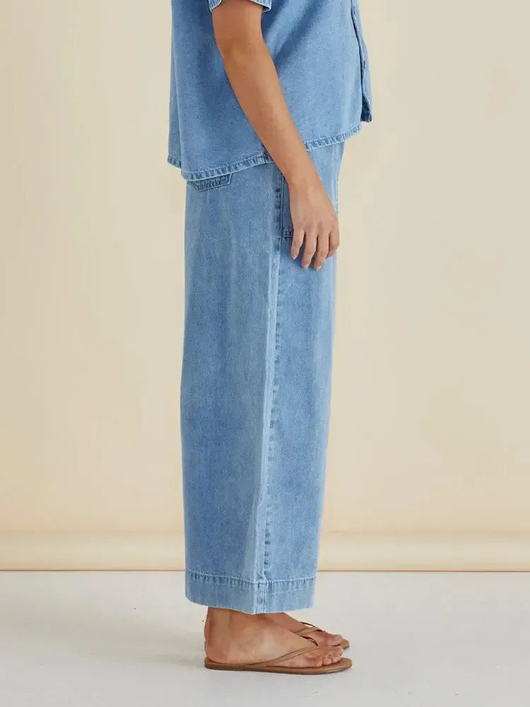 Saffra Relax Leg Jean - Medium Wash-Jeans-Betty Basics-The Bay Room
