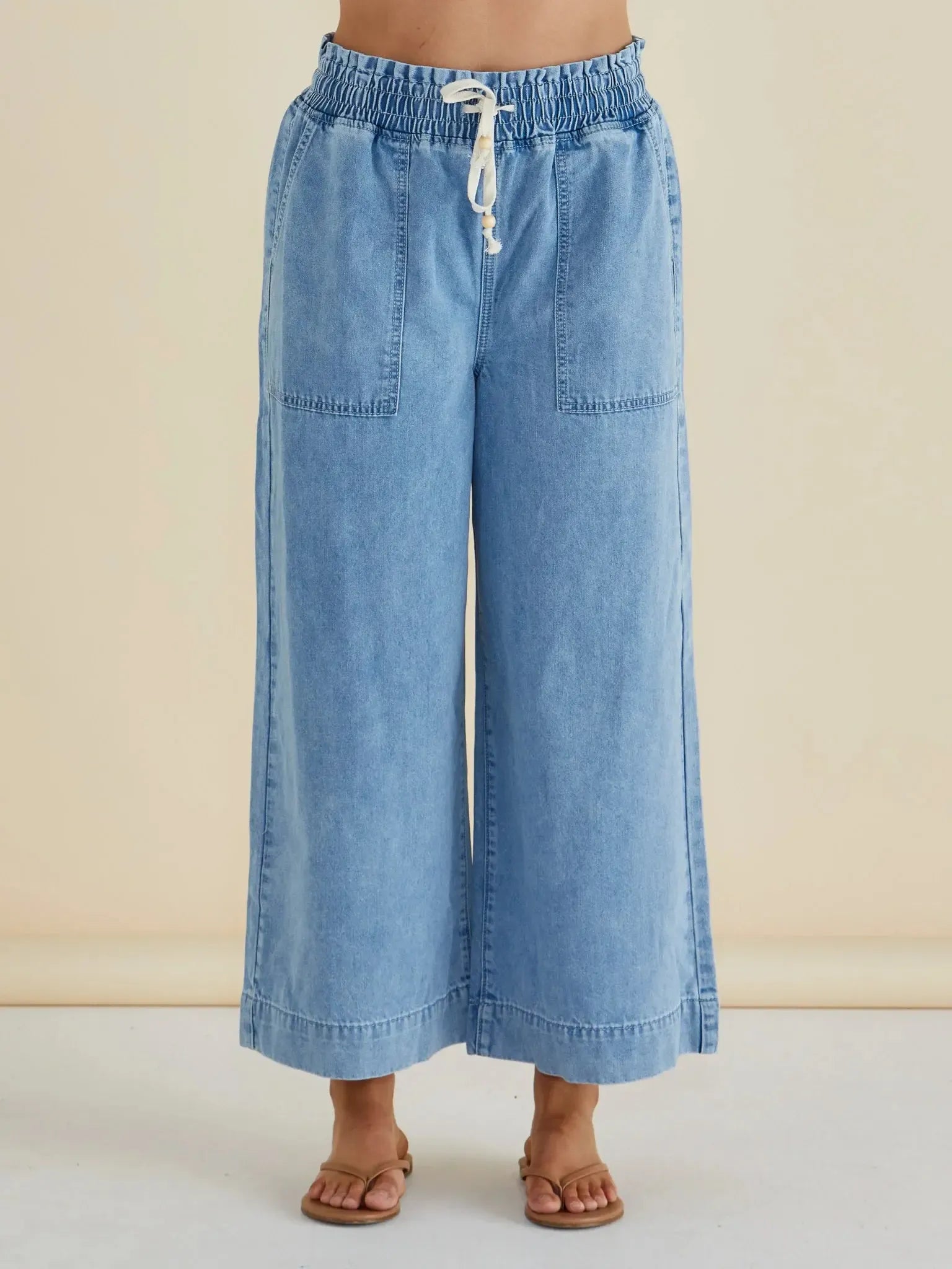 Saffra Relax Leg Jean - Medium Wash-Jeans-Betty Basics-The Bay Room