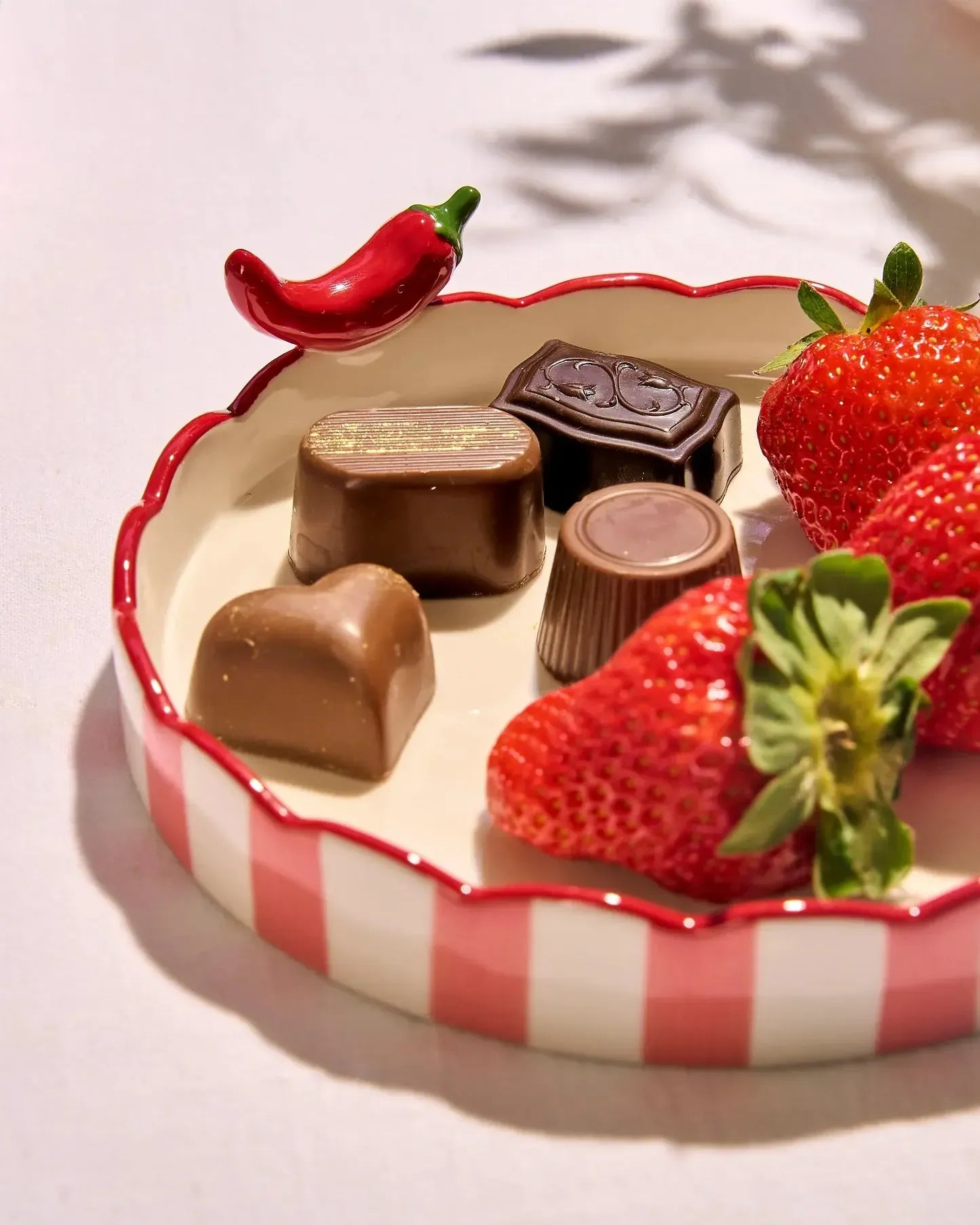 Seaview Stoneware Hot Chilli Dish-Dining & Entertaining-La La Land-The Bay Room