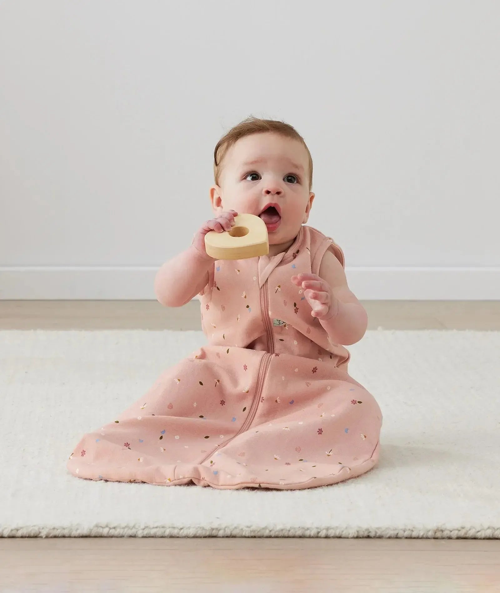 Sleeping Bag Daisies-Nursery & Nurture-ergoPouch-The Bay Room