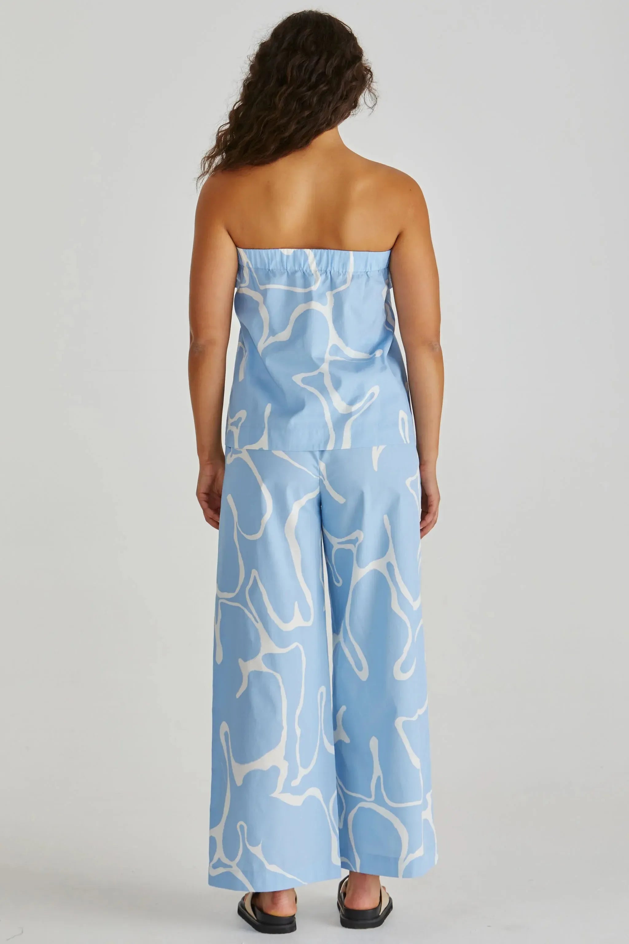Tilda Strapless Top - Abstract Daisy Blue-Tops-SASS-The Bay Room