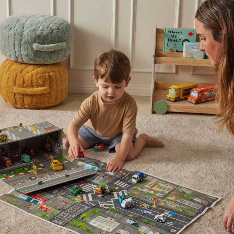 Veloce Vehicles Pullback Toy Vehicles and Fold-Out Garage Set of 18-Toys-Jiggle & Giggle-The Bay Room