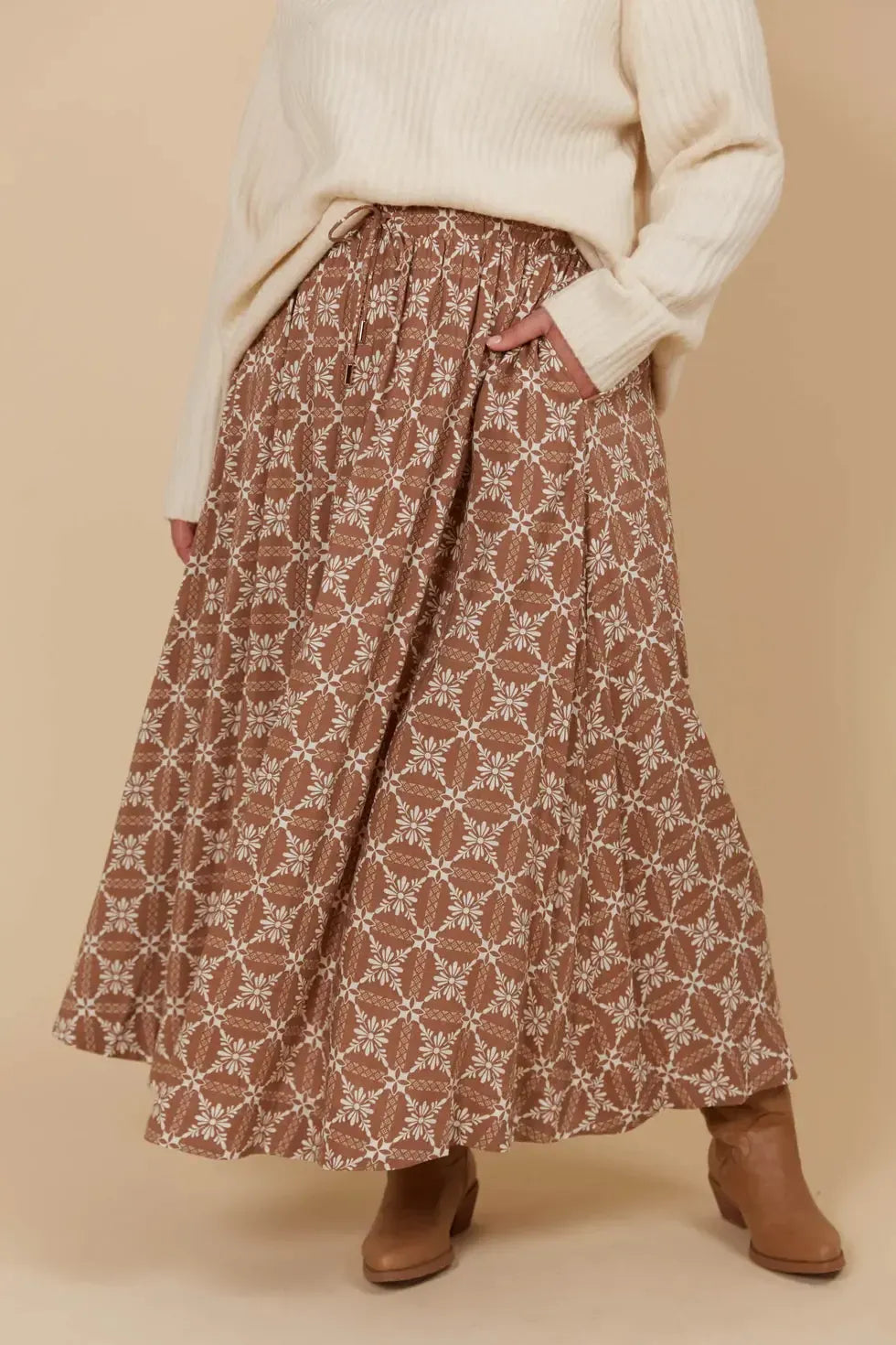 Venus Skirt - Deity-Skirts-Isle Of Mine-The Bay Room