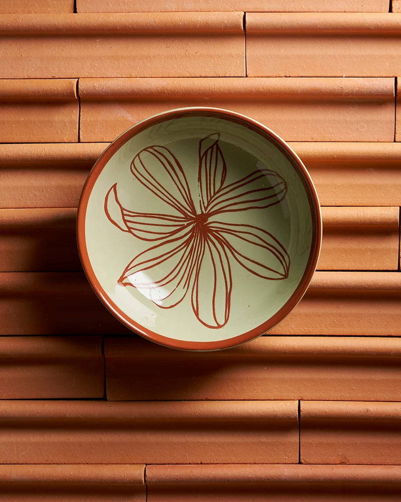 June's Daisy Bowl in Pear