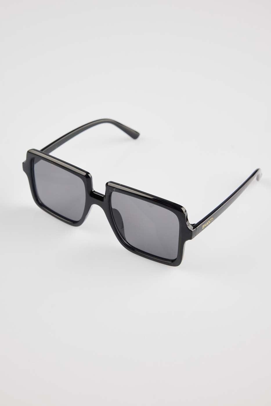 Amalfi Sunglasses - Black-Headwear & Sunglasses-Holiday-The Bay Room