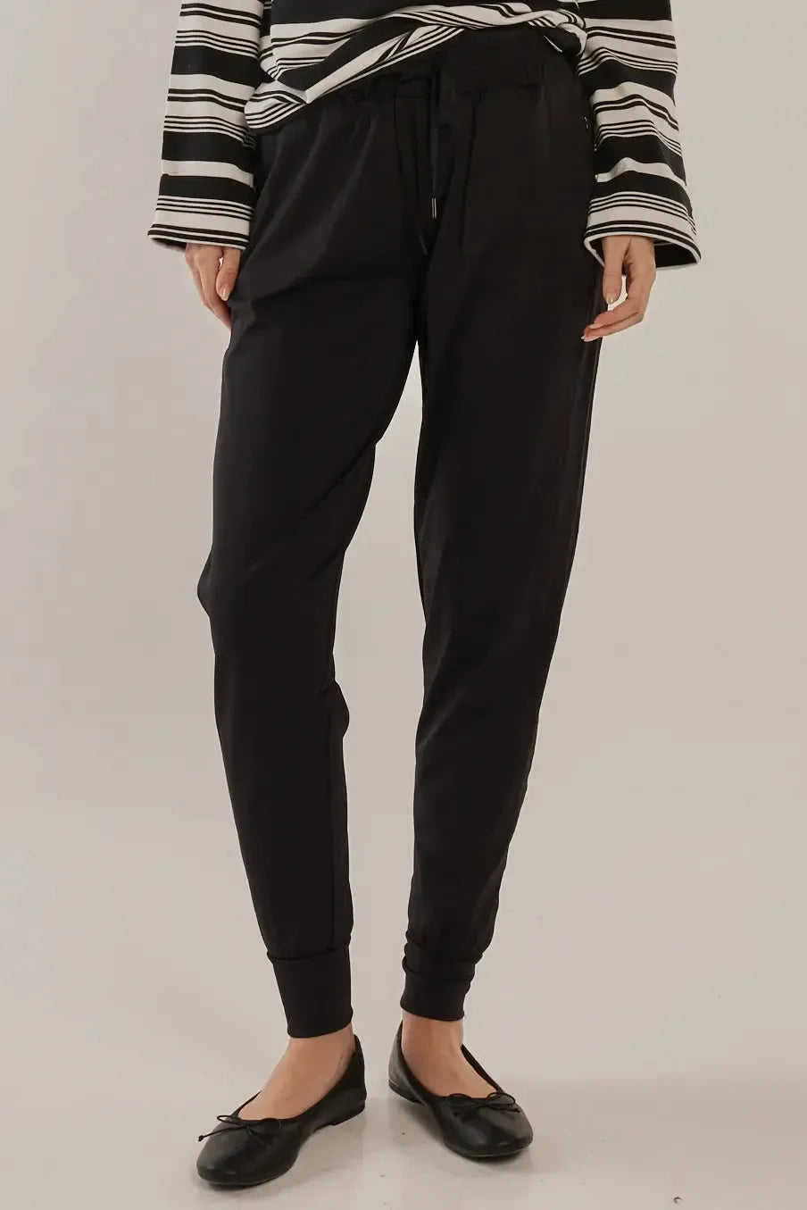 Cara Travel Jogger - Black-Pants-Betty Basics-The Bay Room