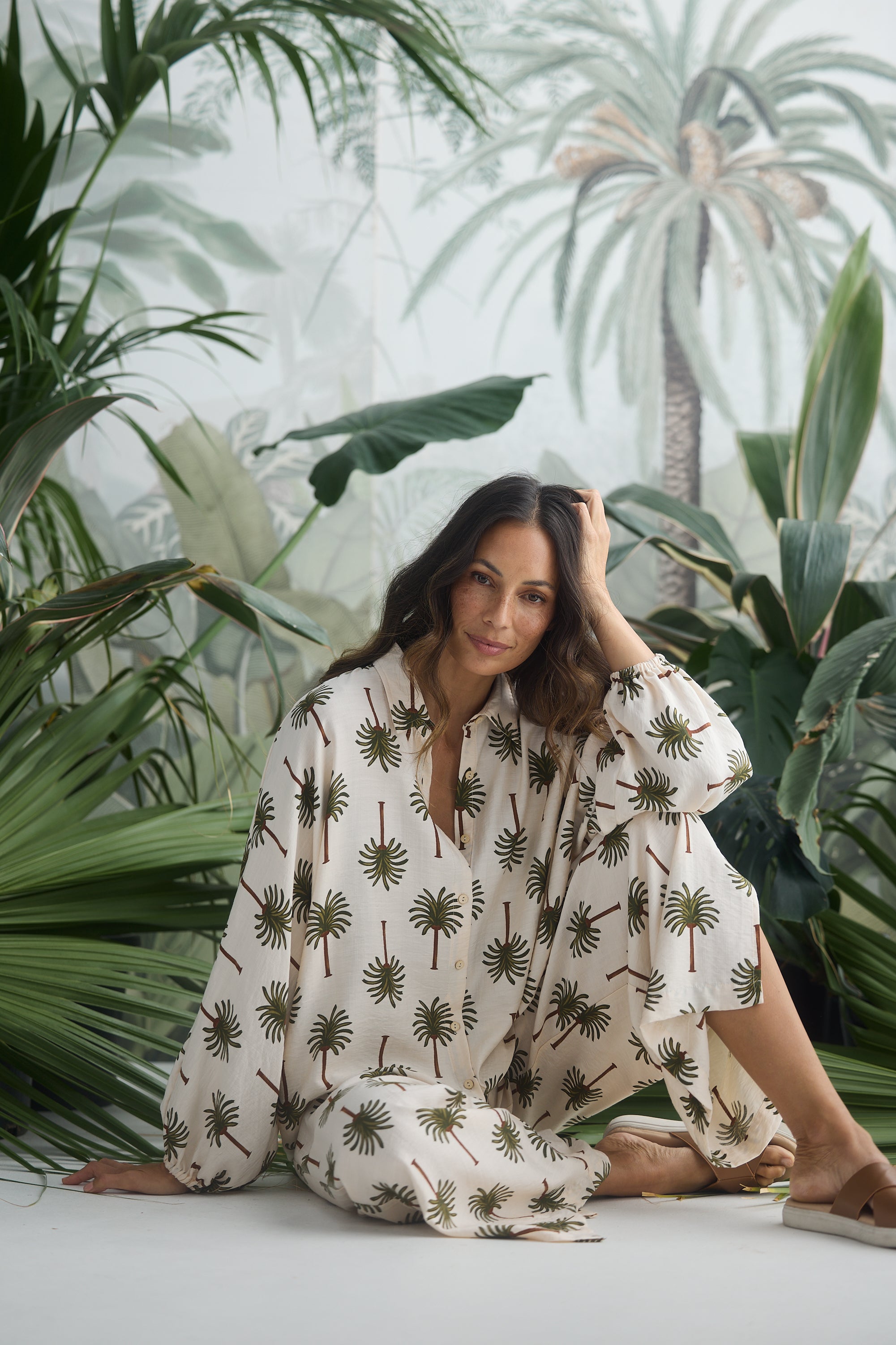 Cliffside Shirt - Ivory Palm Print-Tops-Holiday-The Bay Room