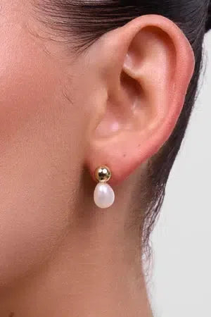 Cove Gold Pearl Earring-Jewellery-Liberte-The Bay Room