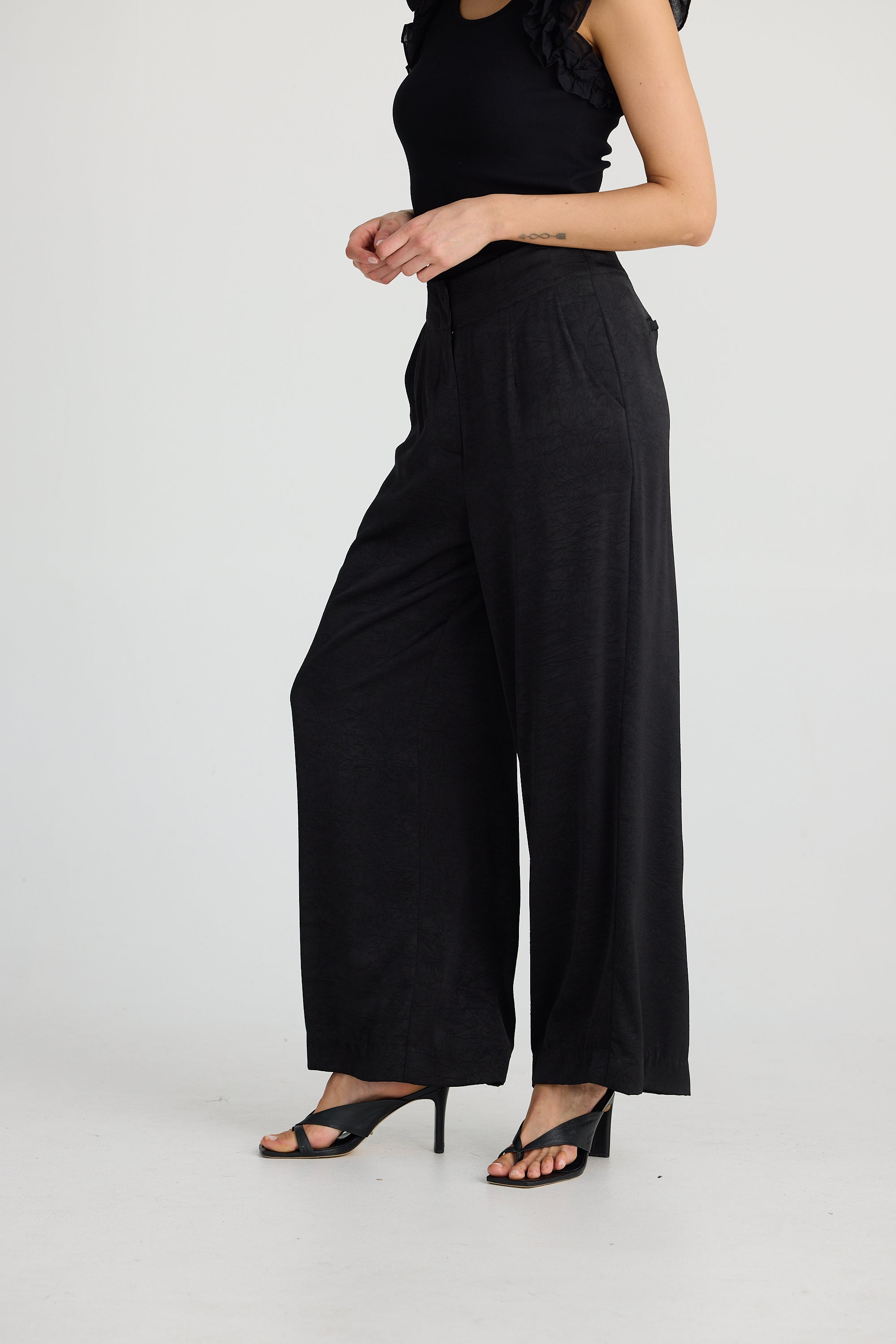 Dana Pant - Black-Pants-Brave & True-The Bay Room