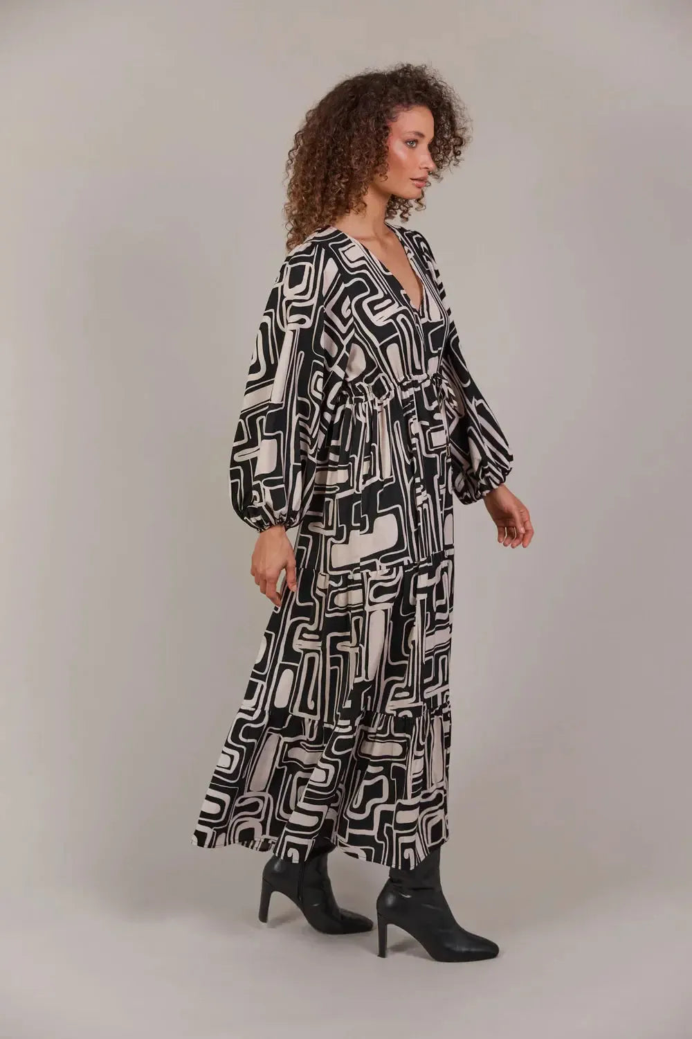 Elsie Maxi Dress - Geo-General-Eb & Ive-The Bay Room