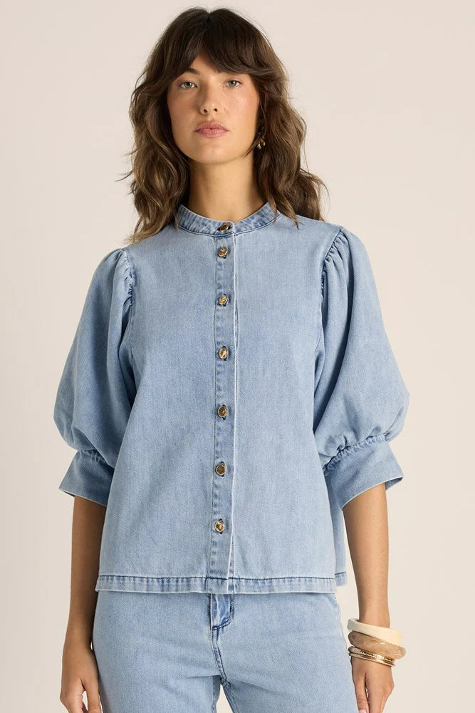 Lila Denim Balloon Shirt - Light Wash