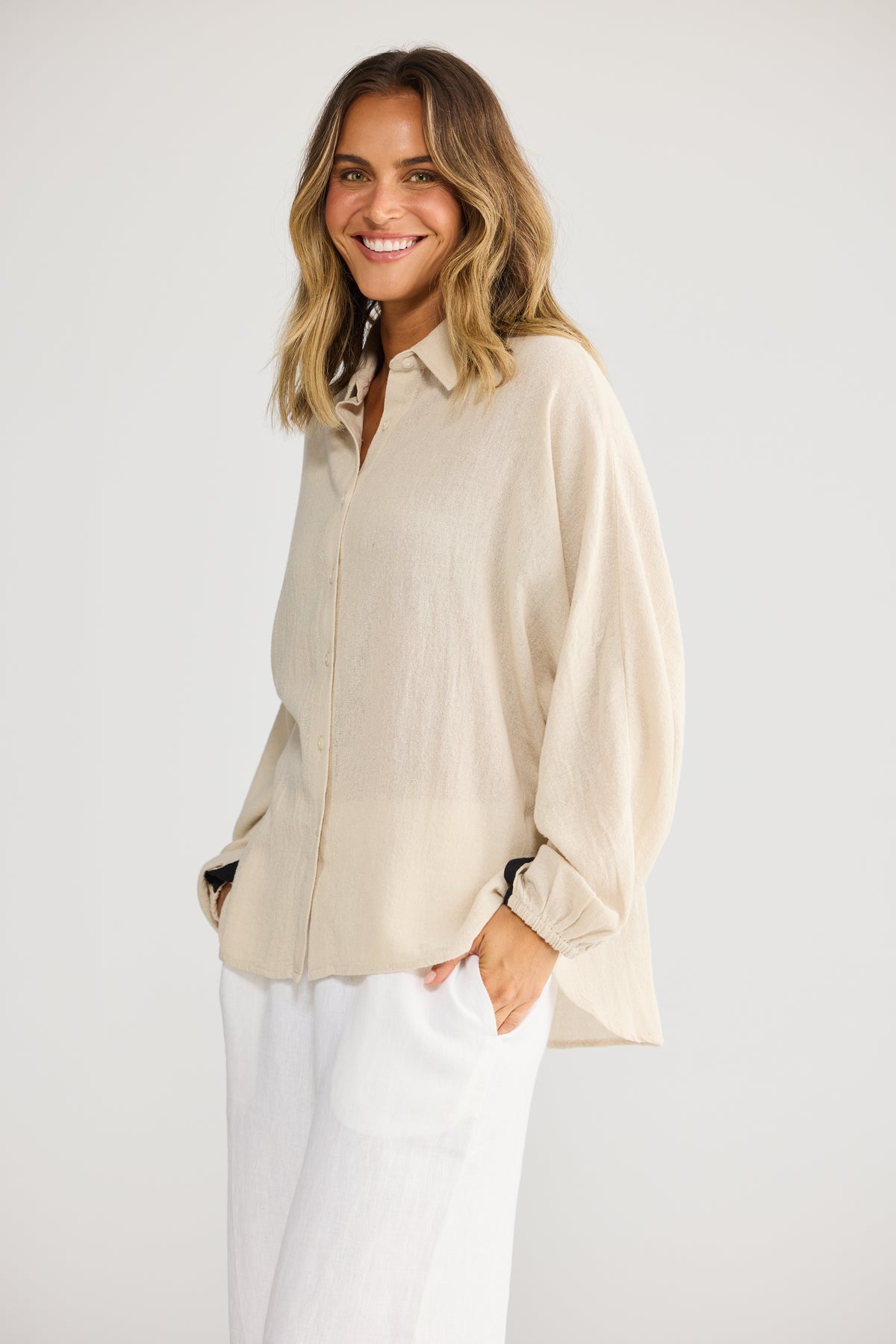 Cliffside Shirt - Natural with Black