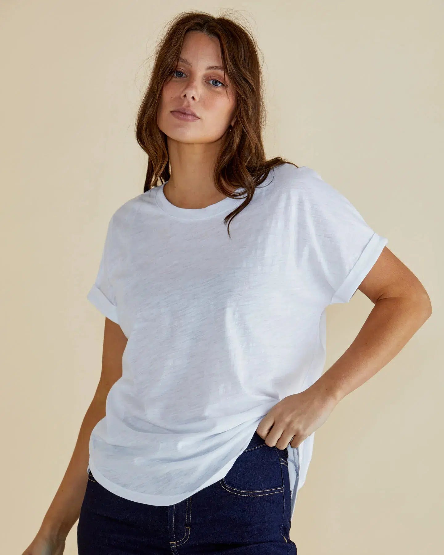 Hailey Short Sleeve Tee - White-Tops-Betty Basics-The Bay Room