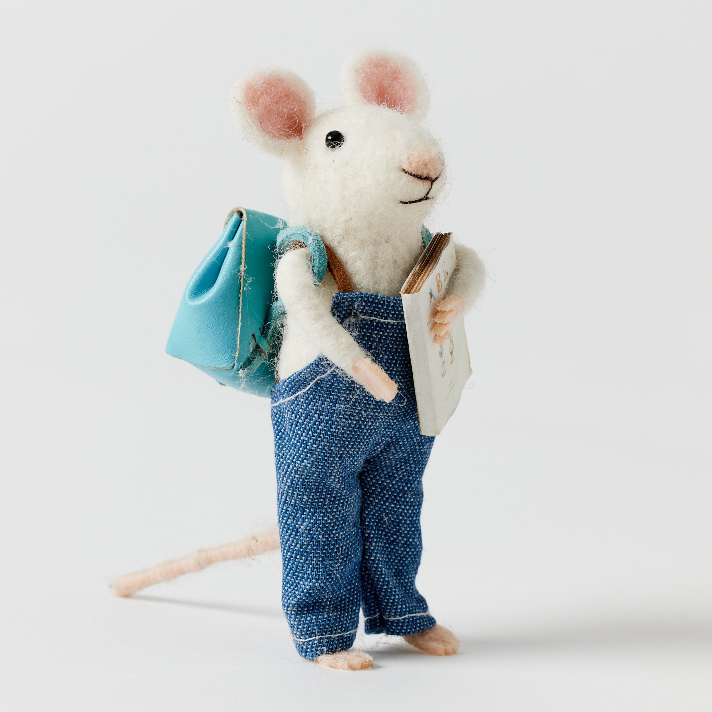 Harold Felt Mouse-Toys-Pilbeam Living-The Bay Room