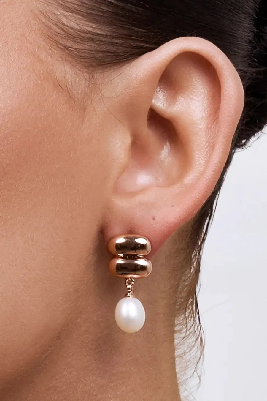 Heidi Rose Gold Pearl Earring-Jewellery-Liberte-The Bay Room