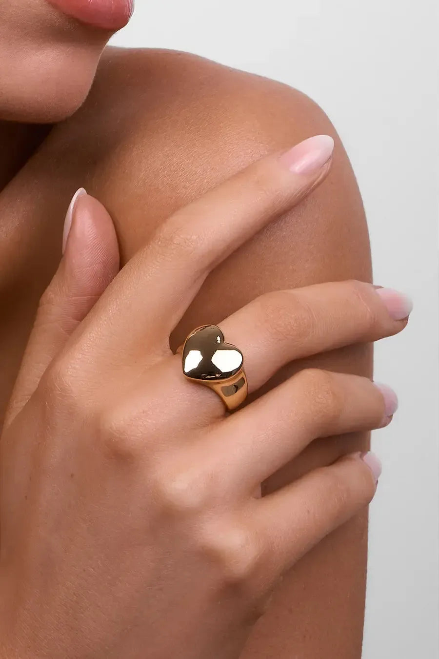 Lotte Soft Gold Heart Ring-Jewellery-Liberte-The Bay Room