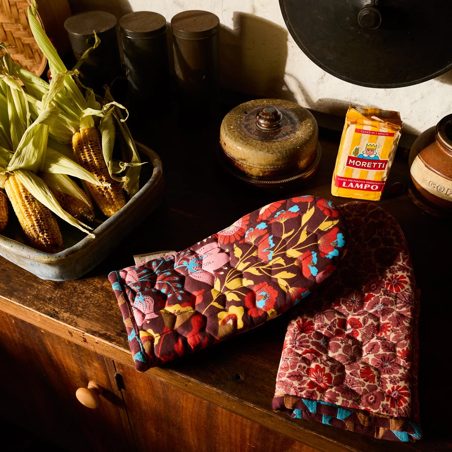 Magnolia Oven Mitt Set-Kitchenware-Sage & Clare-The Bay Room