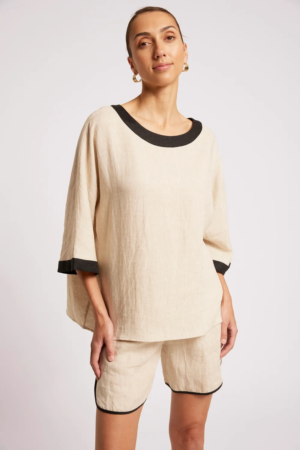 Maris Relaxed Splice Top - Tusk/Black-Tops-Eb & Ive-The Bay Room