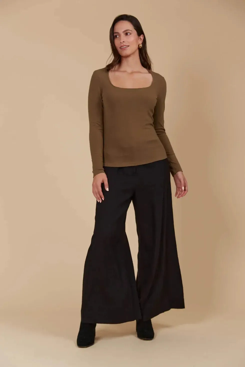 Naria Scoop Neck Top - Toffee-Tops-Isle Of Mine-The Bay Room