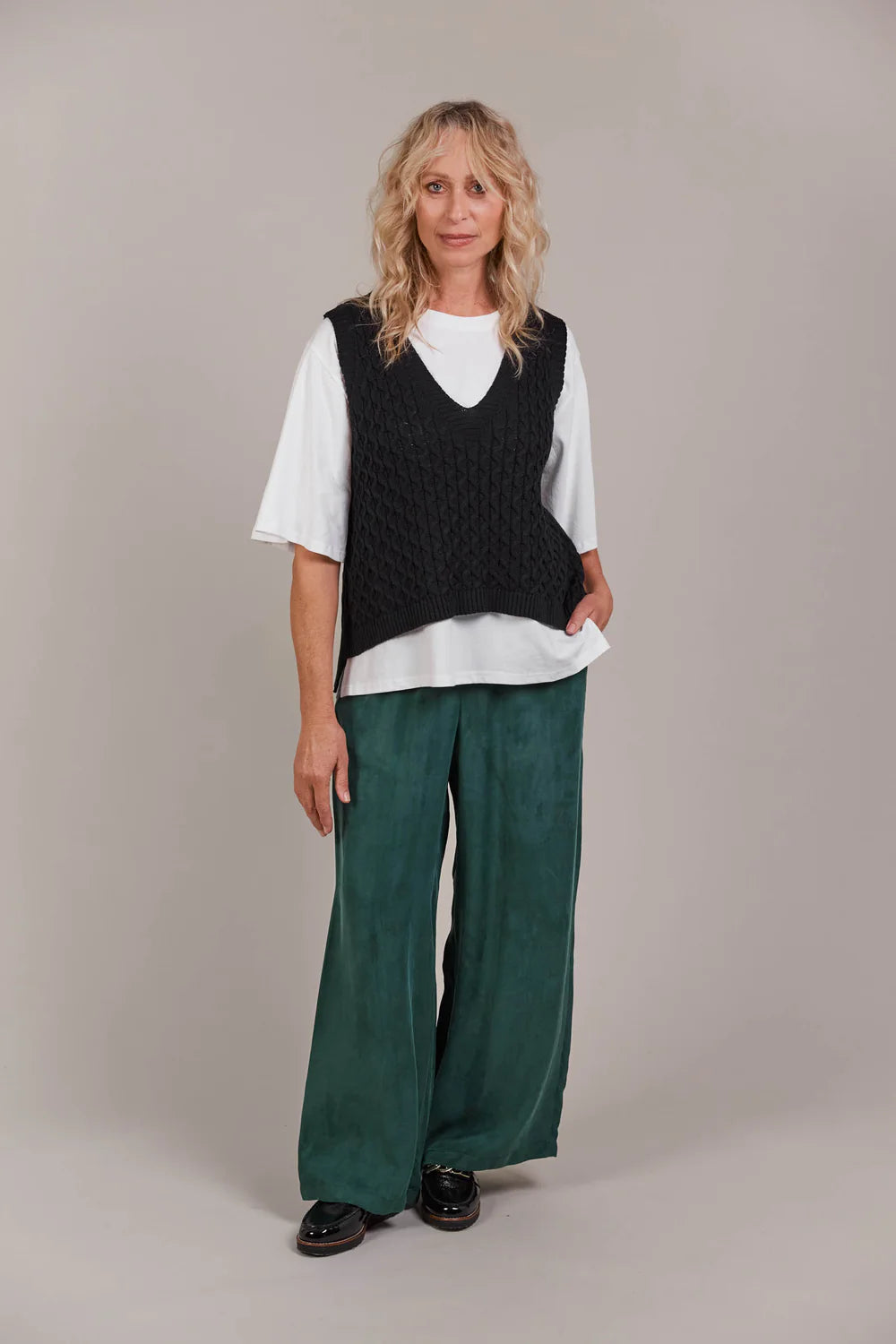 Naviva Vest - Black-General-Eb & Ive-The Bay Room