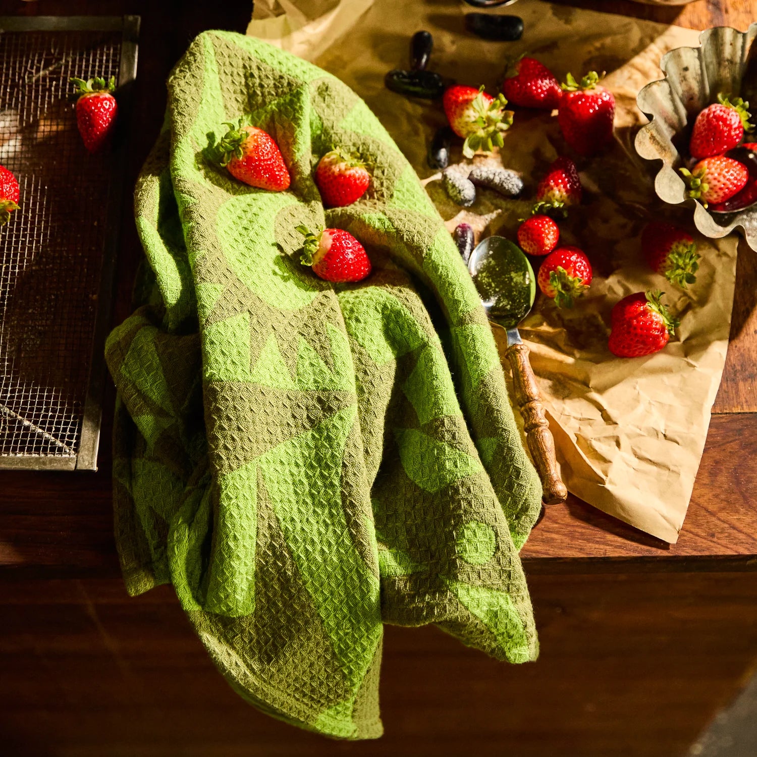 Nora Tea Tea Towel - Cactus Green-Kitchenware-Sage & Clare-The Bay Room