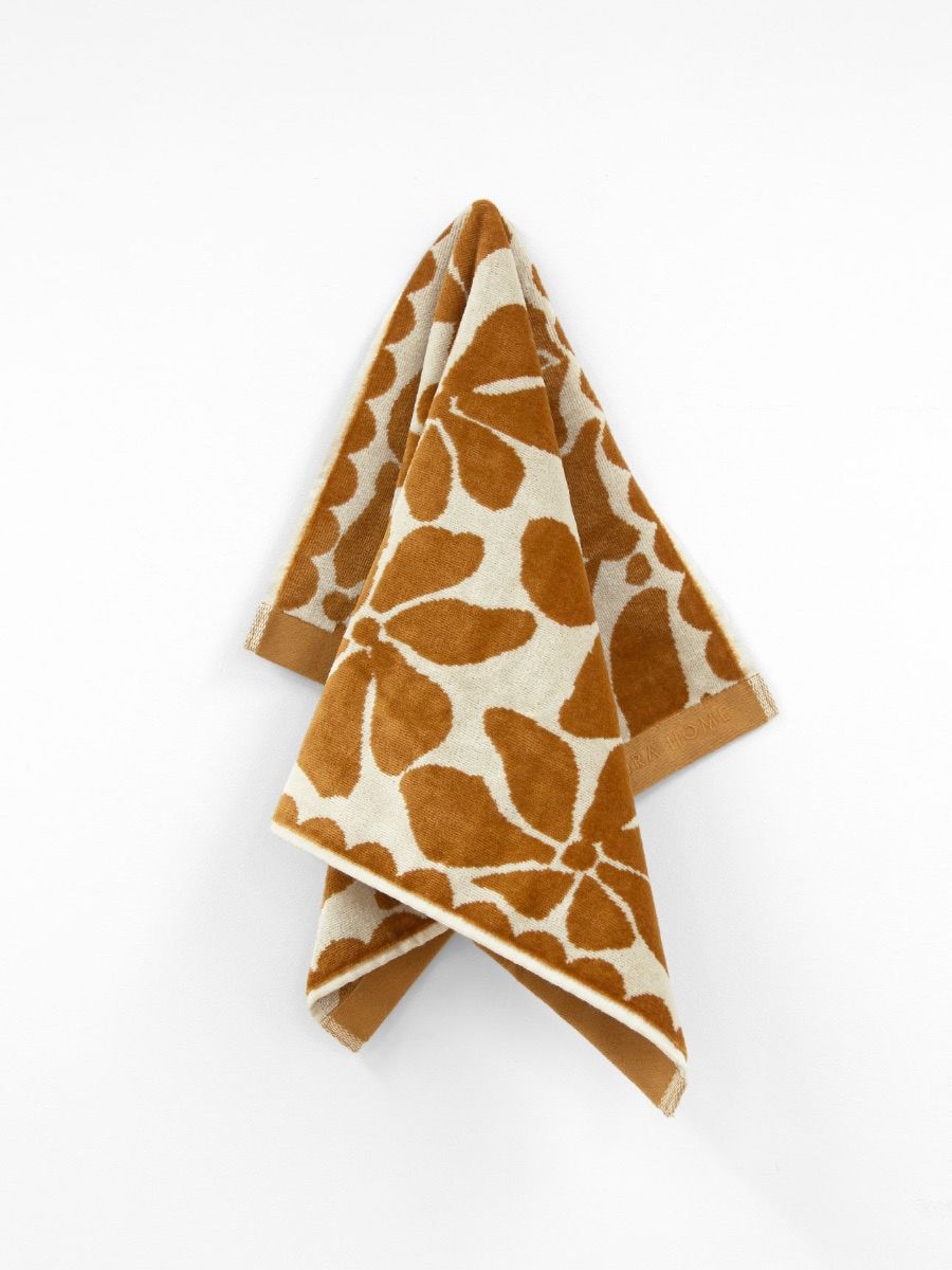 Palma Petal Australian Cotton Hand Towel in Bronze/Sand-Soft Furnishings-Aura Home-The Bay Room