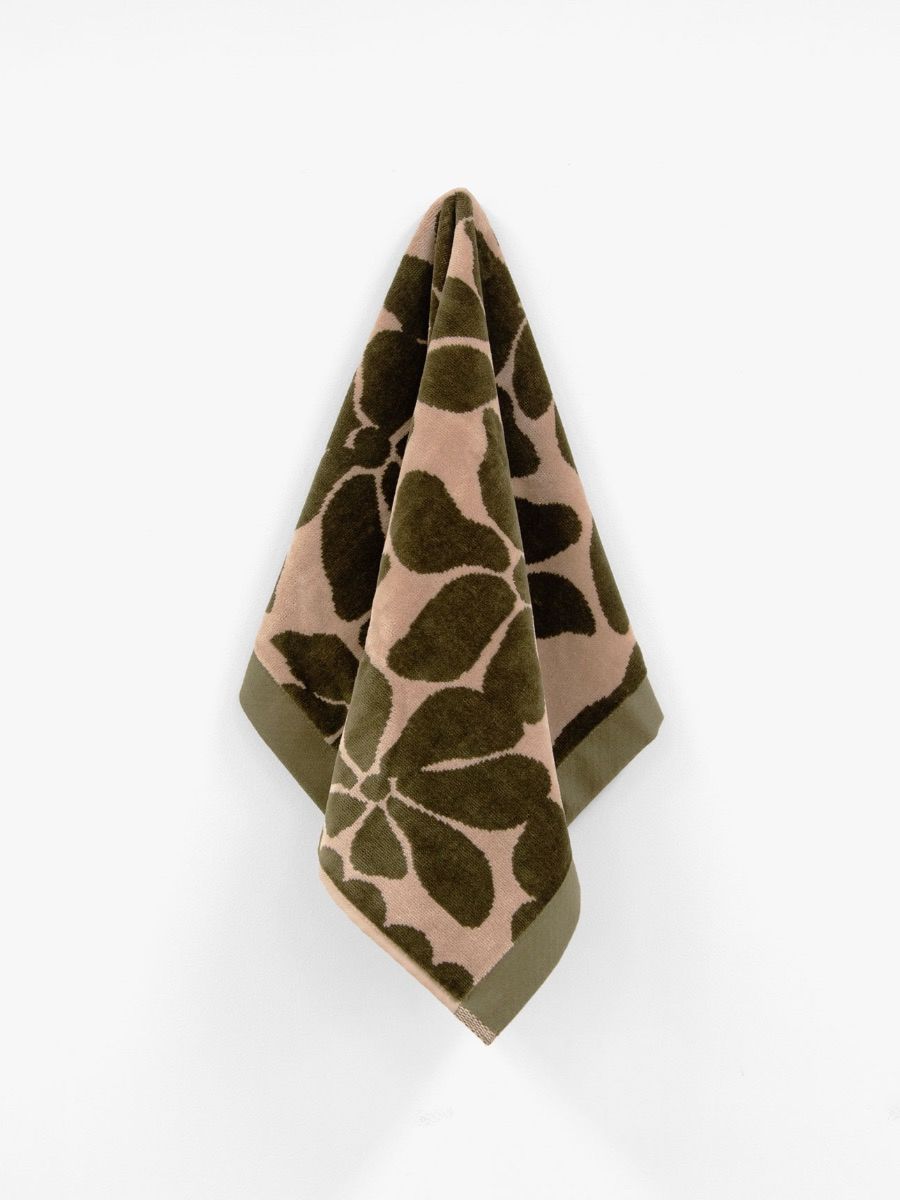 Palma Petal Australian Cotton Hand Towel in Caper/Shell-Soft Furnishings-Aura Home-The Bay Room