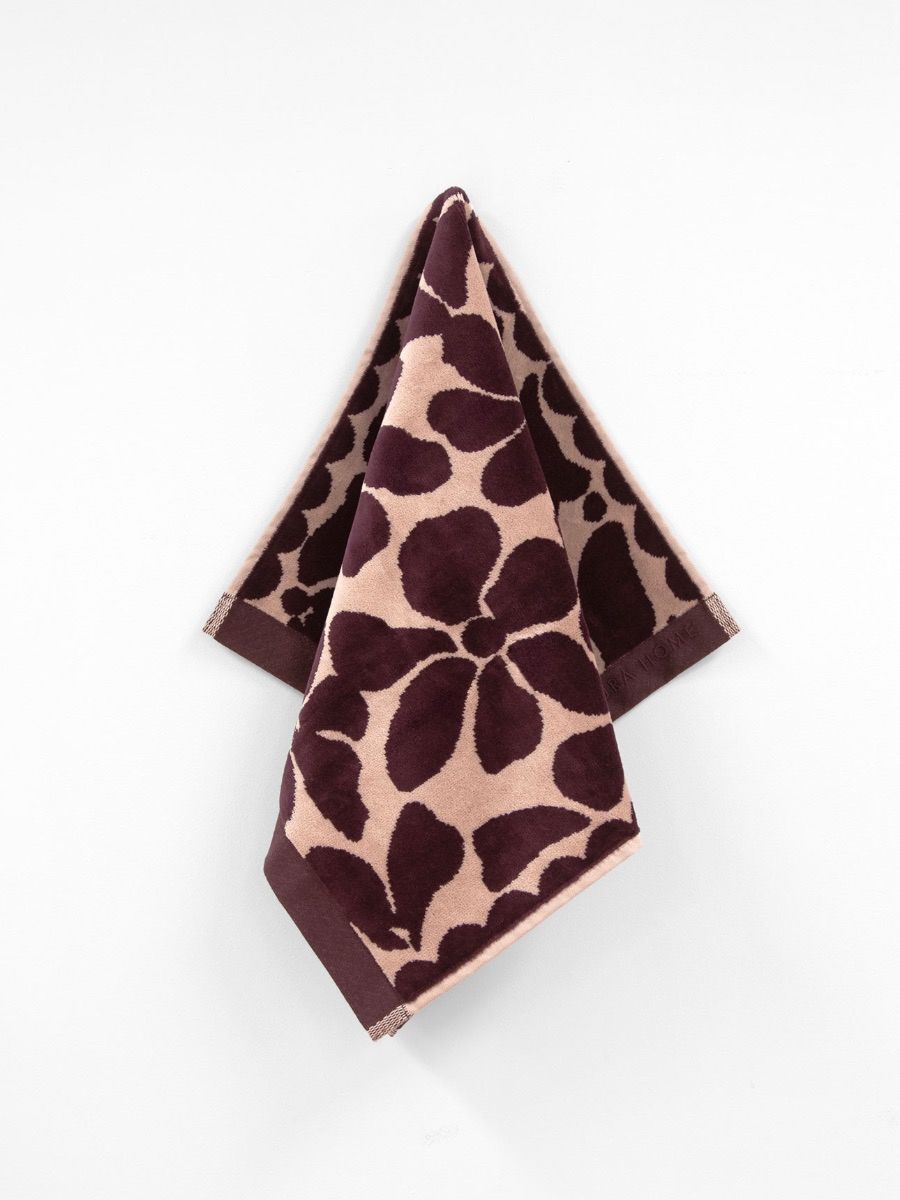 Palma Petal Australian Cotton Hand Towel in Mulberry/Shell-Soft Furnishings-Aura Home-The Bay Room
