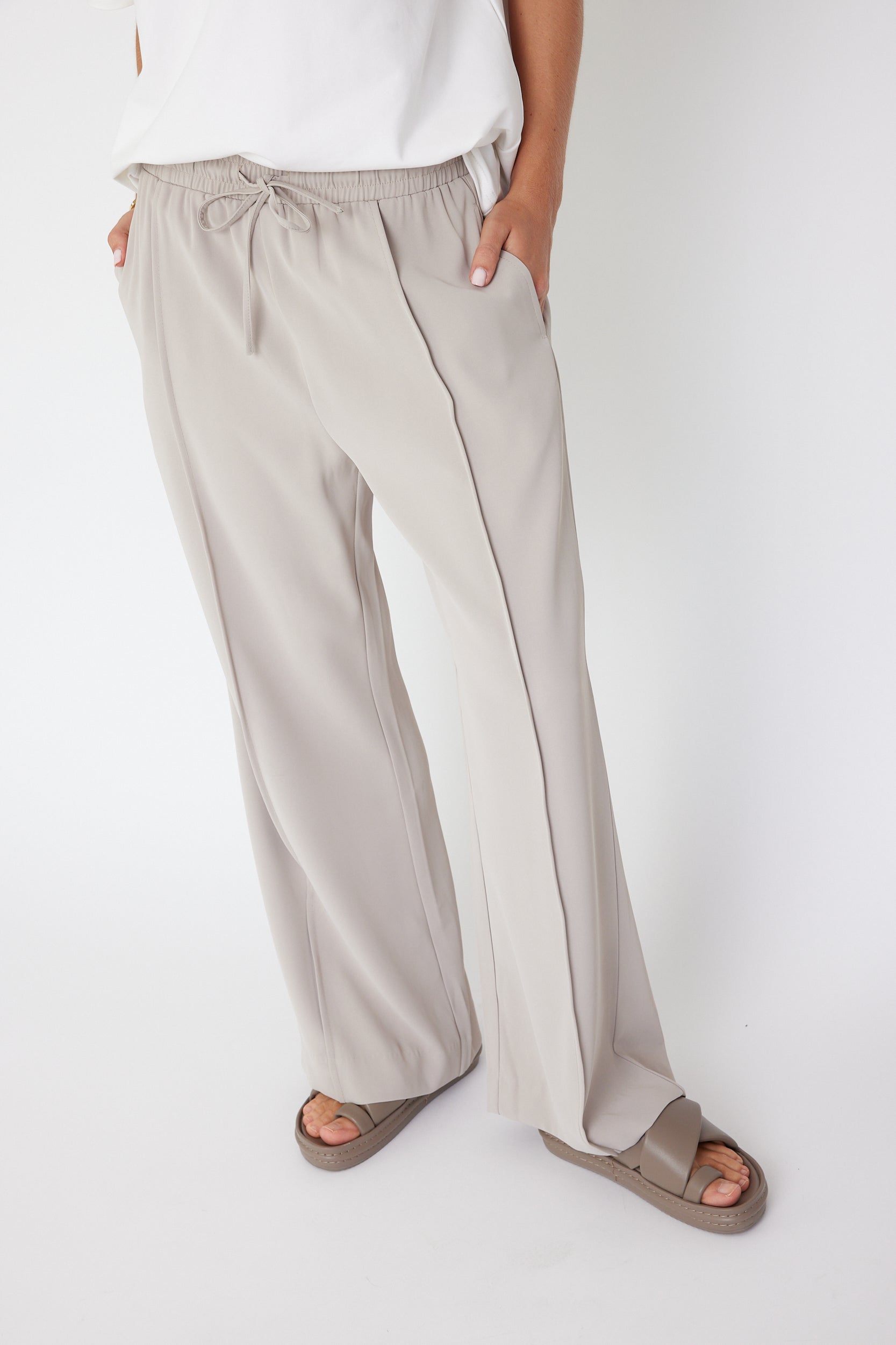 Pentagon Pants Stone-Pants-Alexandra-The Bay Room