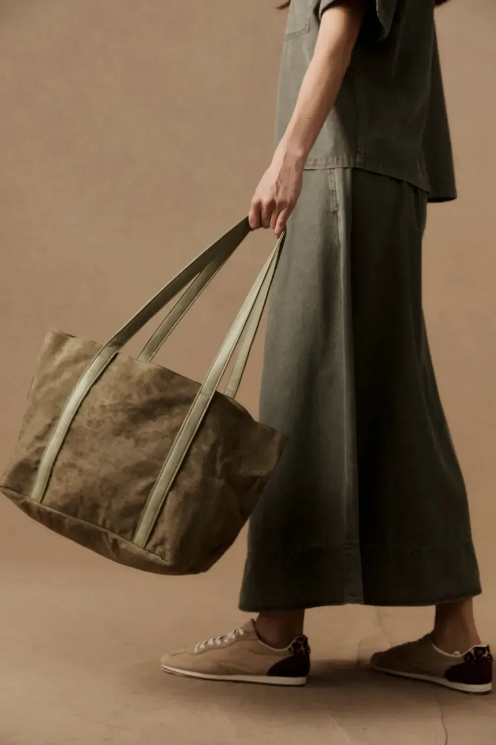 Sable Tote - Sage-Bags & Clutches-Eb & Ive-The Bay Room