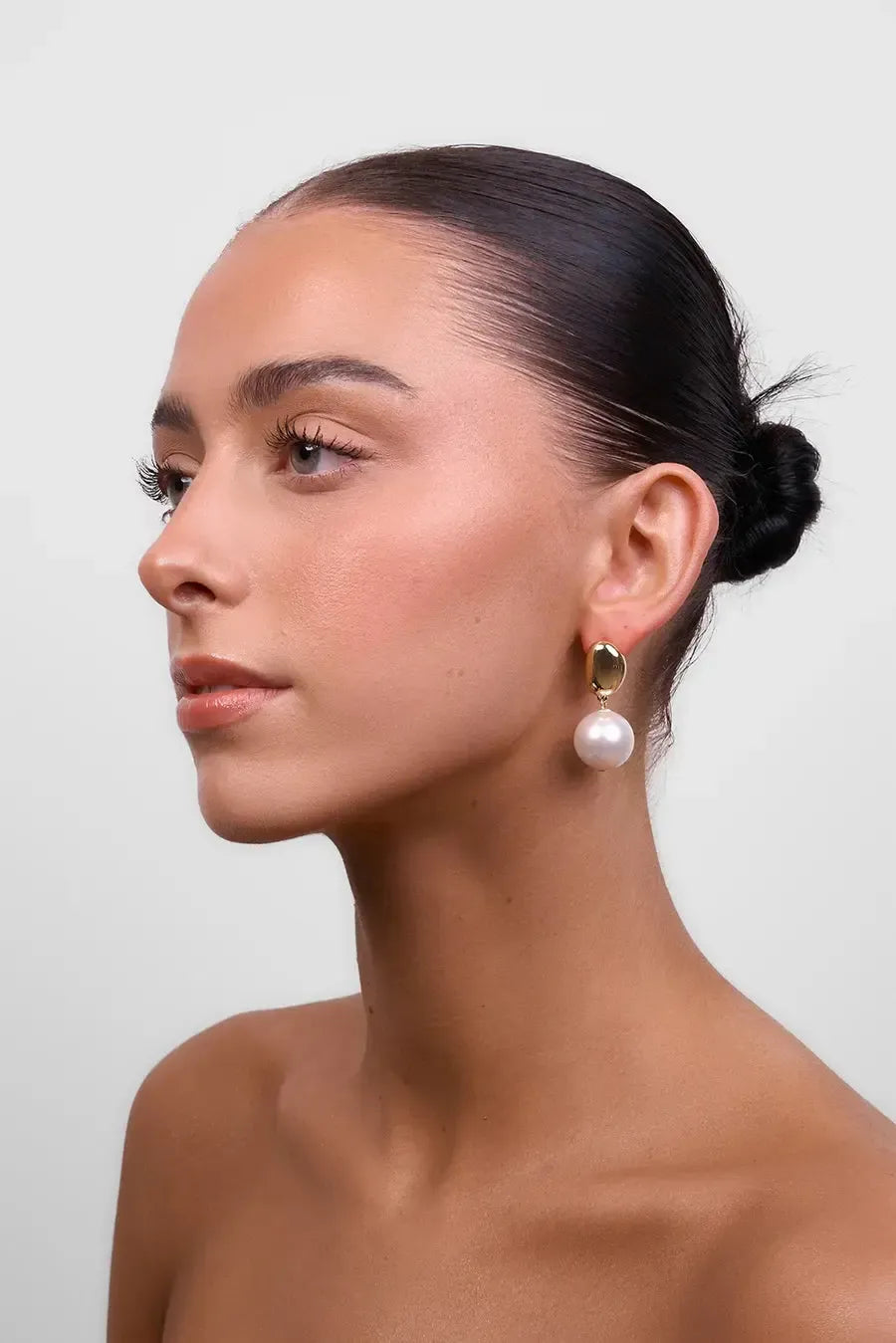 Selma Gold Pearl Earring-Jewellery-Liberte-The Bay Room