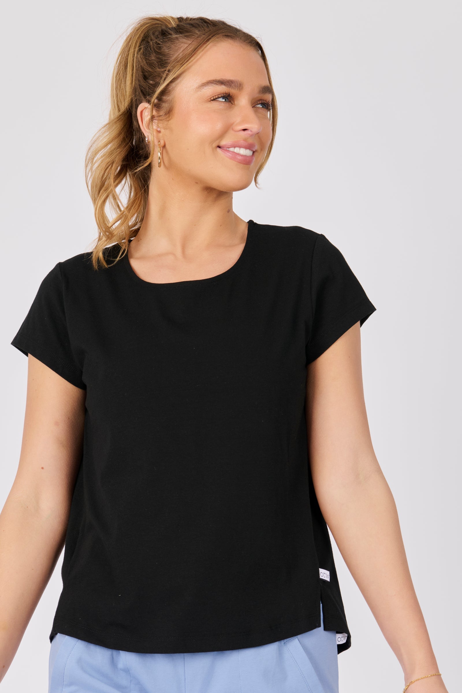 Side Split Tee - Black-Tops-One Ten Willow-The Bay Room