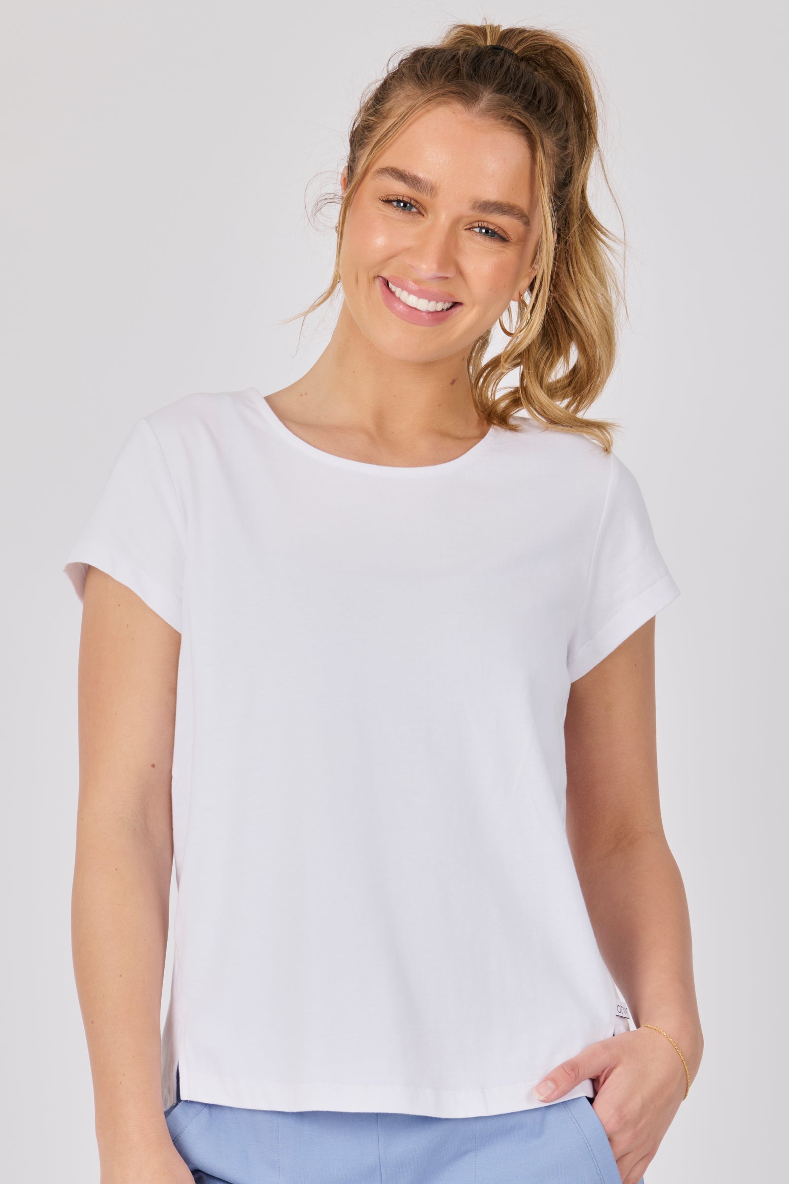 Side Split Tee - White-Tops-One Ten Willow-The Bay Room