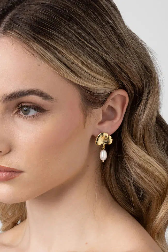 Sierra Gold Pearl Earring-Jewellery-Liberte-The Bay Room