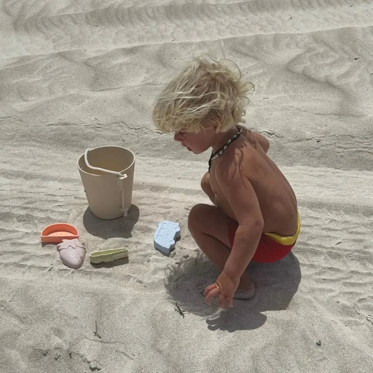 Silicone Bucket & Spade Set Apple Sorbet Multi-Travel & Outdoors-Sunny Life-The Bay Room