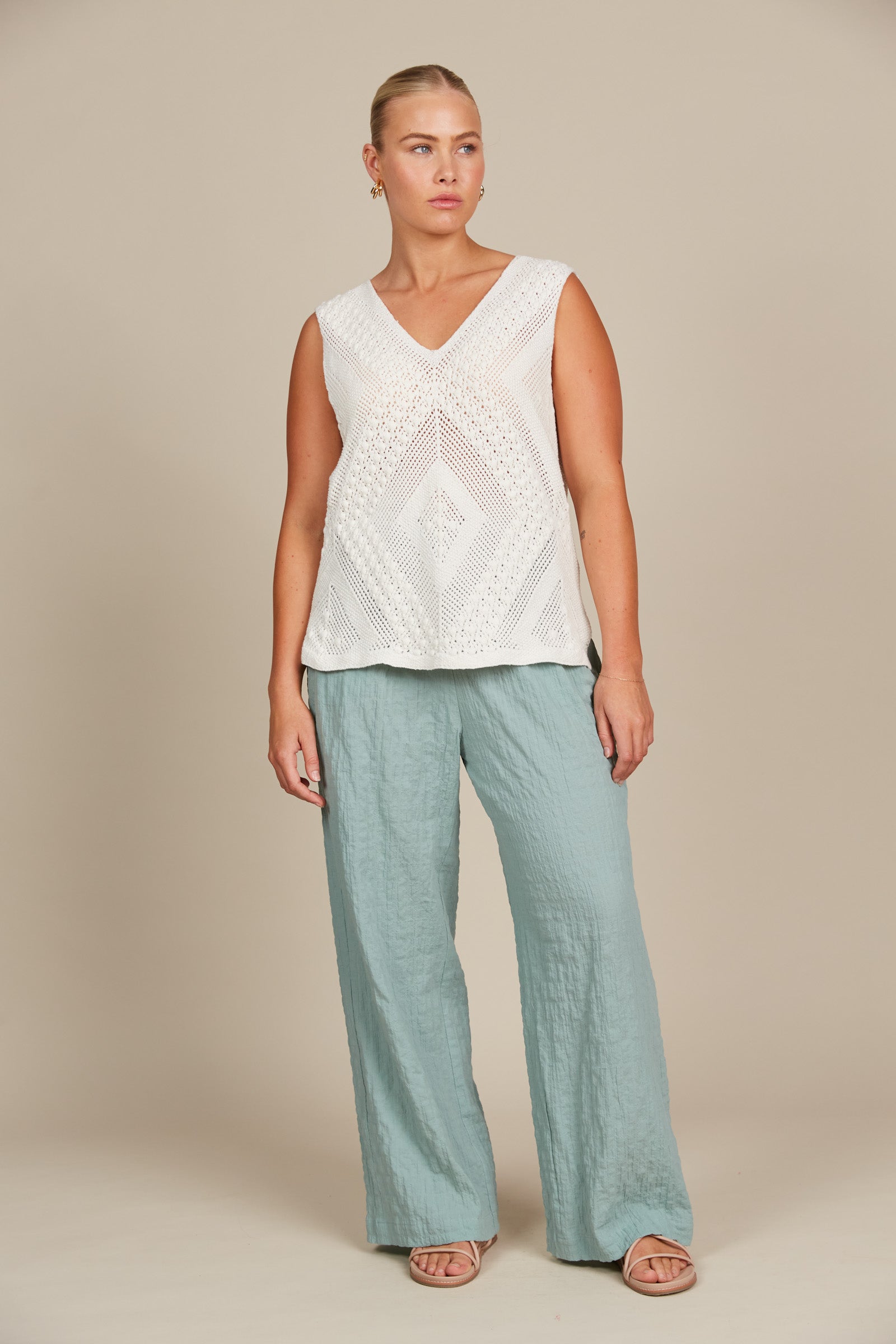 Sylvie Top - Lotus-Tops-Isle Of Mine-The Bay Room