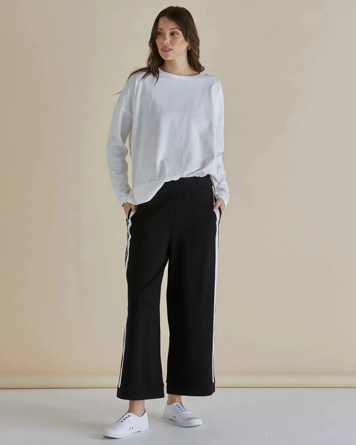 Tre's Bien Ponte Jogger - Black-Pants-Betty Basics-The Bay Room